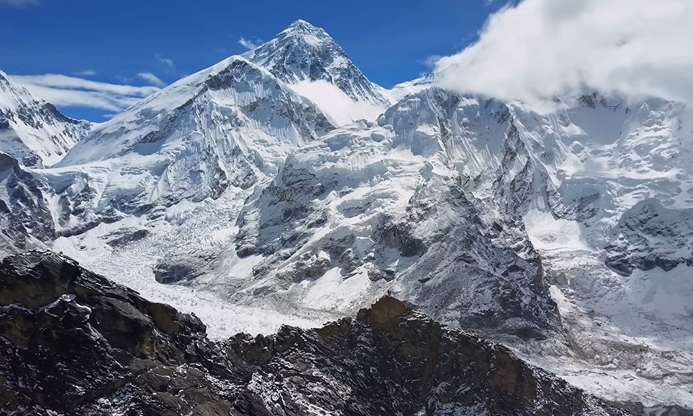 How much does it cost to climb Lhotse? 