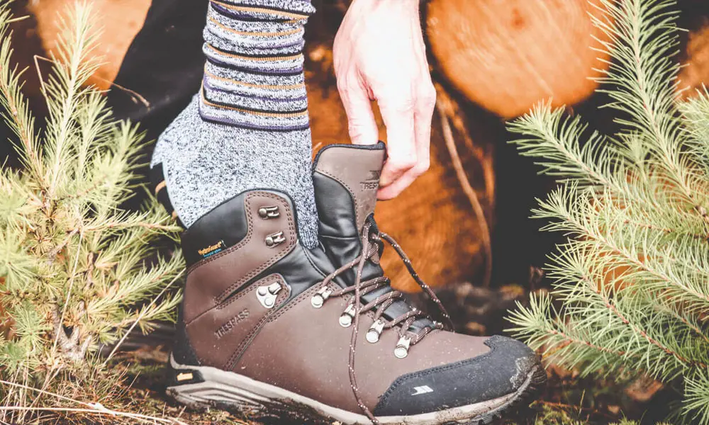 What socks to wear with hiking and trekking boots