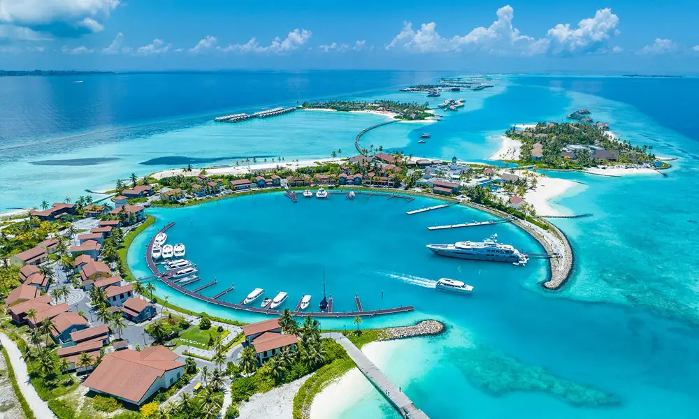 Maldives' first multi-island lifestyle complex