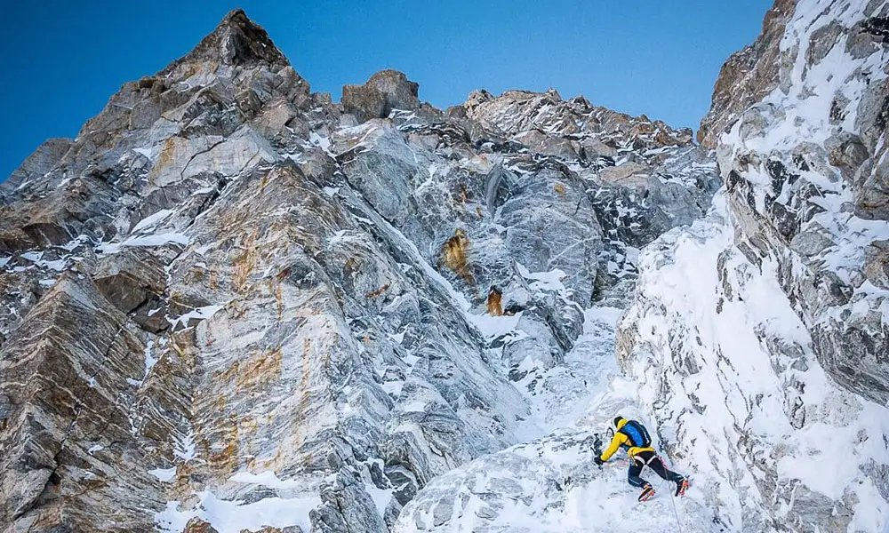 Ueli Steck's Last-Minute Decision to Climb Nuptse Alone and Fatal Fall