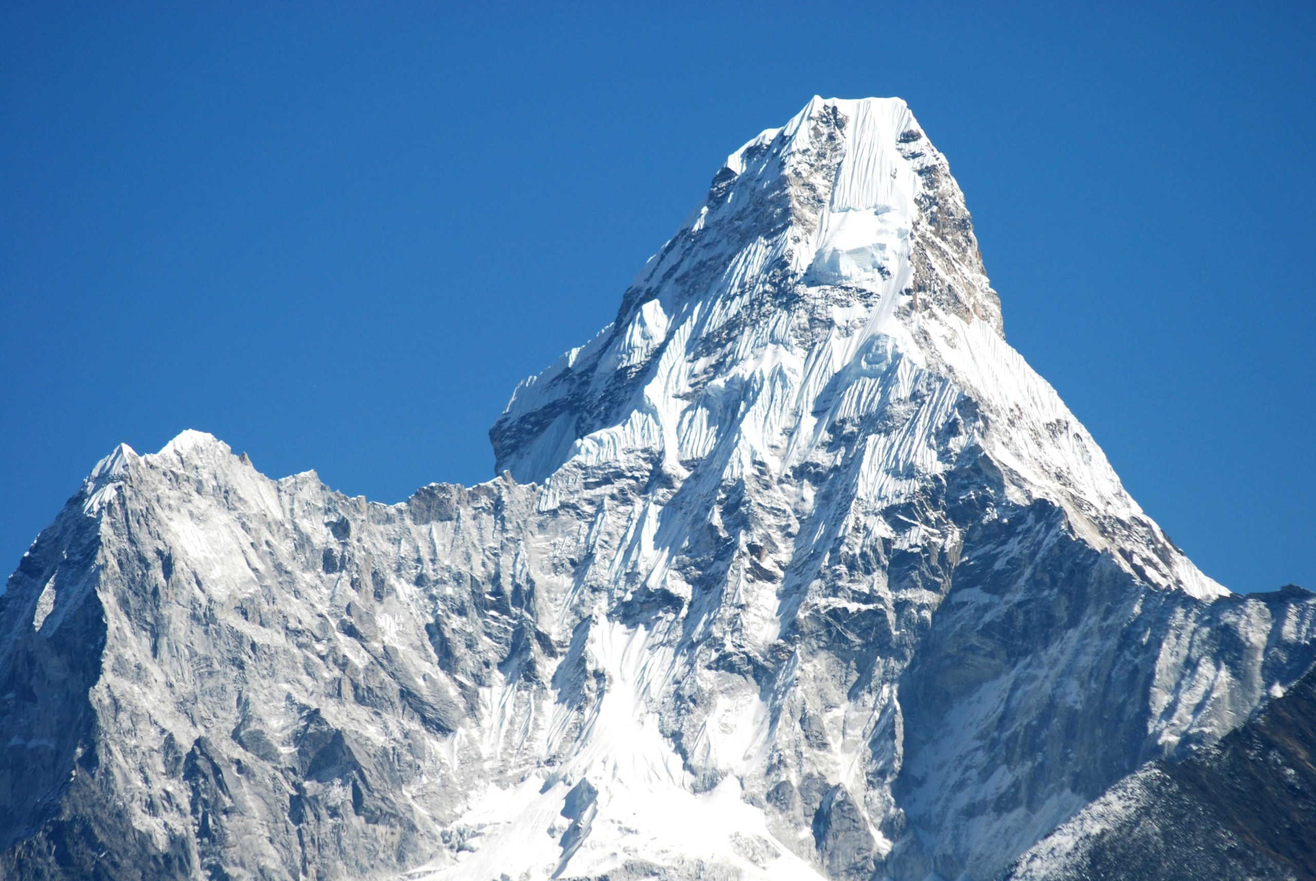 Danish Climber Rescued From Camp II on Ama Dablam 