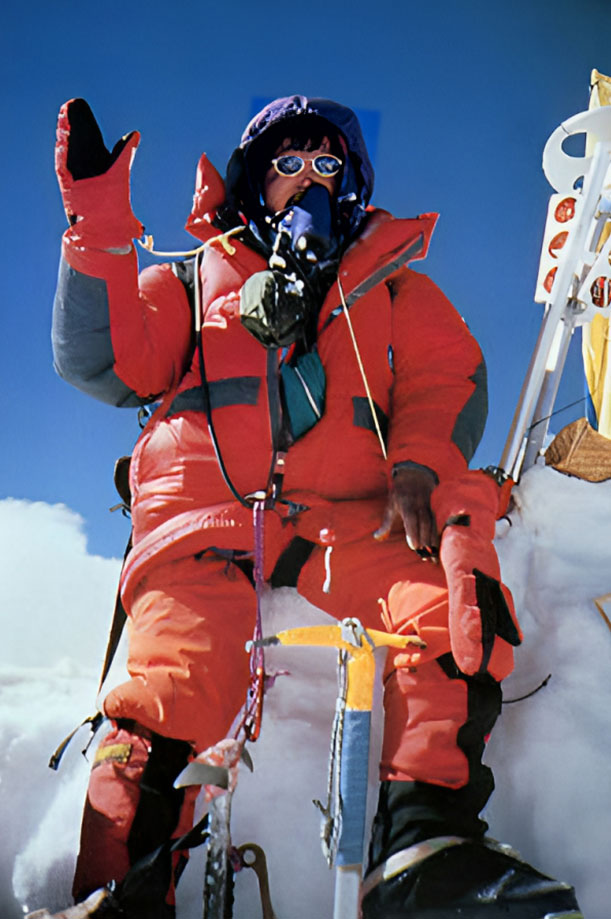 Makalu Gau, on the summit of Everest.