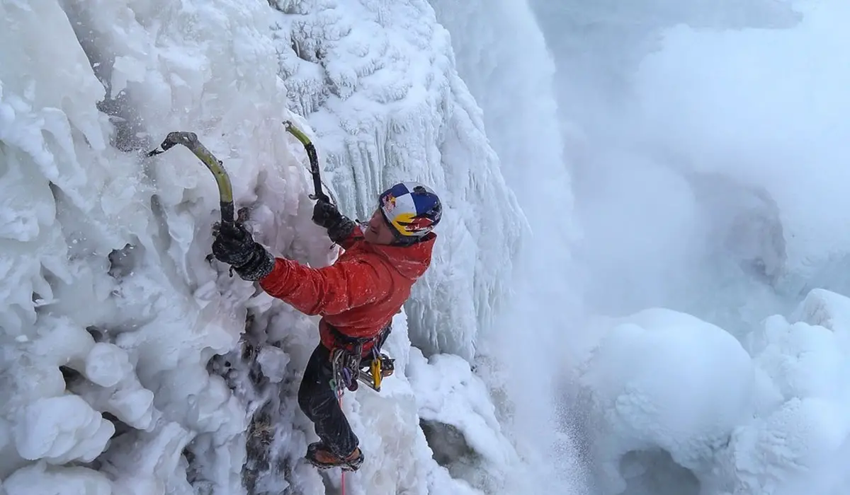 Difficulties of climbing Niagara Falls, according to Will Gadd