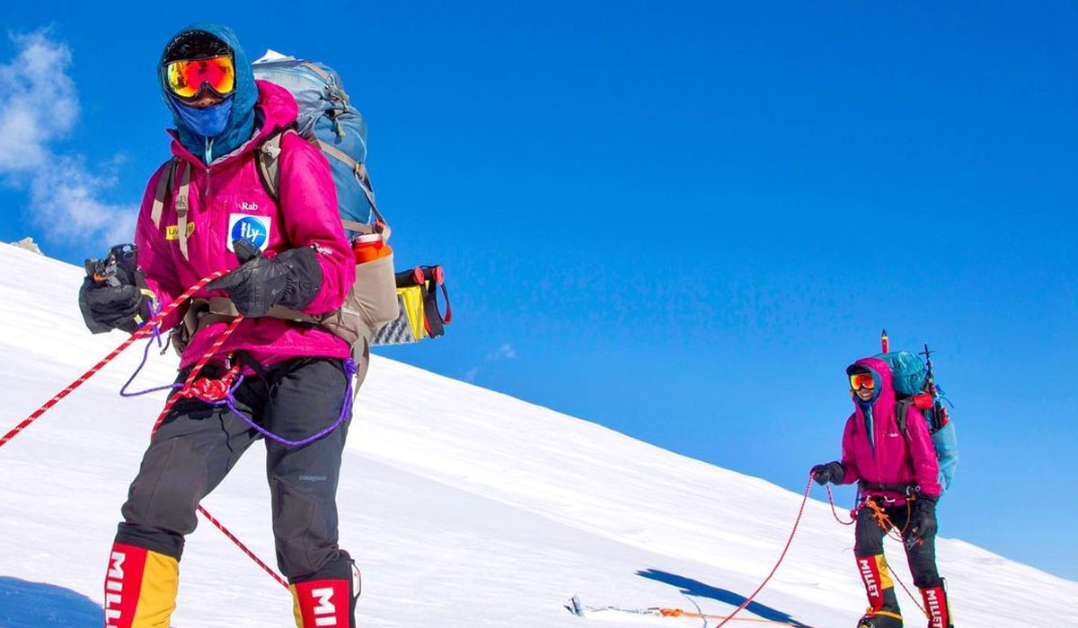 Tashi Malik & Nungshi Malik First Twins To Climb Mount Everest